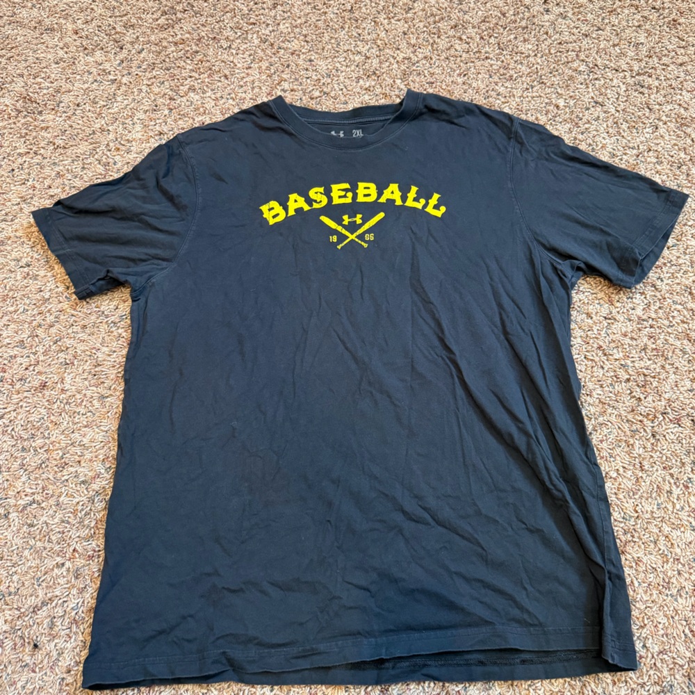 Under Armour Black Short-Sleeve Baseball Graphic Tee with Yellow Print